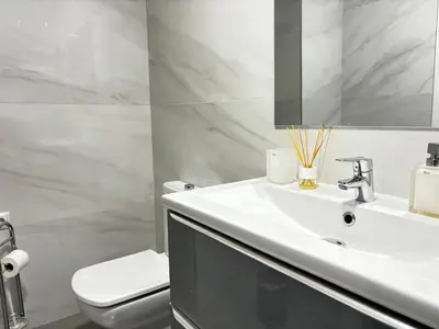 Un baño de Rentaly Holidays Apartamento Artes de Arcos Almería