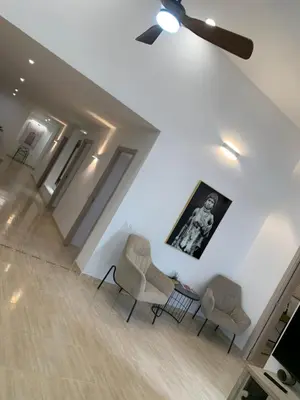 Zona de estar de AMPLIA VIVIENDA NEW para12 pers a 4 min caminando de PLAYA con Terraza, Piscina Com, Wifi, Ventiladores de techo, Lavavajillas