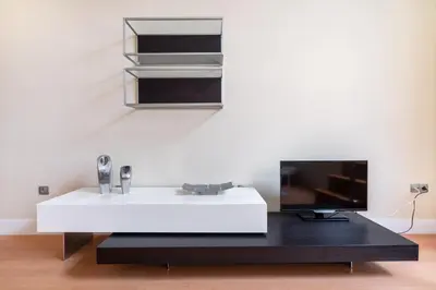 Una televisión o centro de entretenimiento en Be Free Arco Almeria