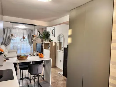Una cocina o zona de cocina en Casa Matty-Precioso Apartamento al lado del Mar Y Del Golf
