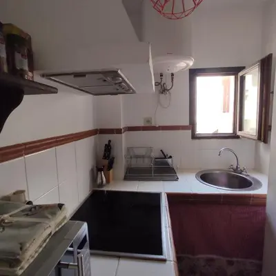 Una cocina o zona de cocina en La Castaña y la Uva