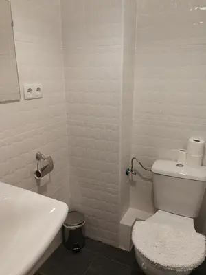 Un baño de LA COLONIA PLAYA