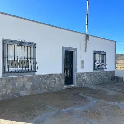 CORTIJO DEL LUCERO