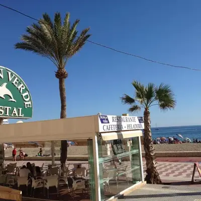 Hostal Delfin Verde