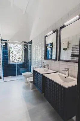 Un baño de Casa del Canto, Calapanizo