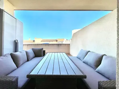Zona de estar de Cozy Stay Near Roquetas
