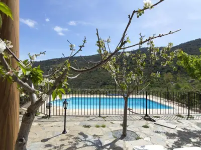 Piscina en o cerca de Holiday Home in Laroya with Pool & BBQ