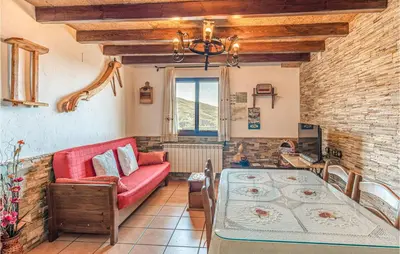 Zona de estar de Pet Friendly Home In Mecina Bombarón