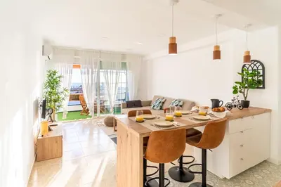 Comida en o cerca de este apartamento