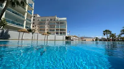 Piscina en o cerca de Ático Parque Salinas BEACHFRONT