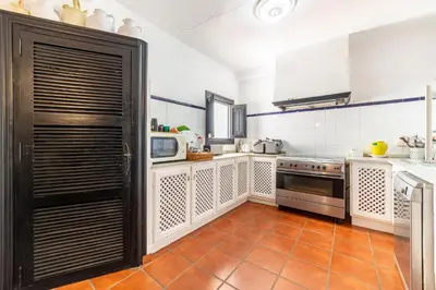 Una cocina o zona de cocina en Casa La Cúpula