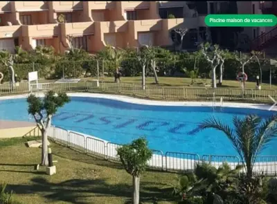 Piscina en o cerca de Estudio en Urbanización naturista con piscina junto al mar