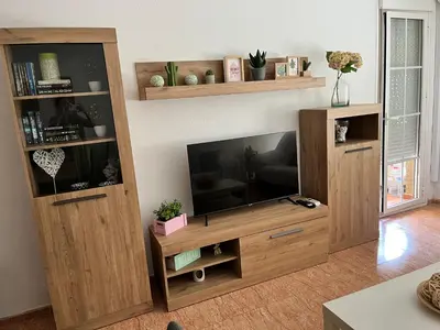 Una televisión o centro de entretenimiento en Las Salinas