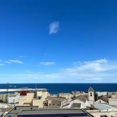 Ático duplex con Vista Mar y Terraza Privada a 200m de la playa hasta 6 personas
