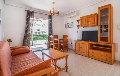 Zona de estar de Beautiful Apartment In Playas De Vera